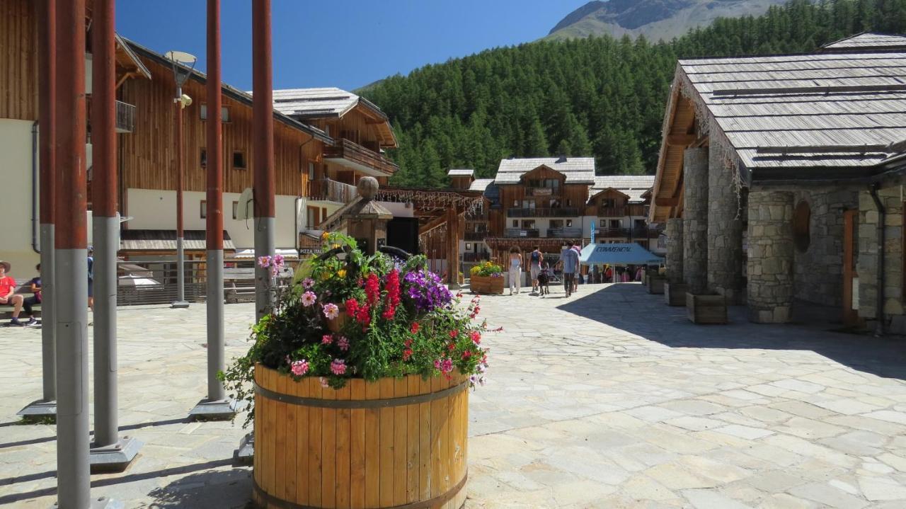 Vue Exceptionnelle, Parking Privatif, Piscine * Les Orres